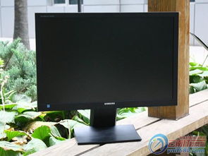 靈動(dòng)視角，高效辦公——三星S24A450BW可升降旋轉(zhuǎn)液晶顯示器評測